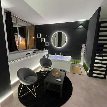 Central Wellness Suite บารี ภายนอก รูปภาพ