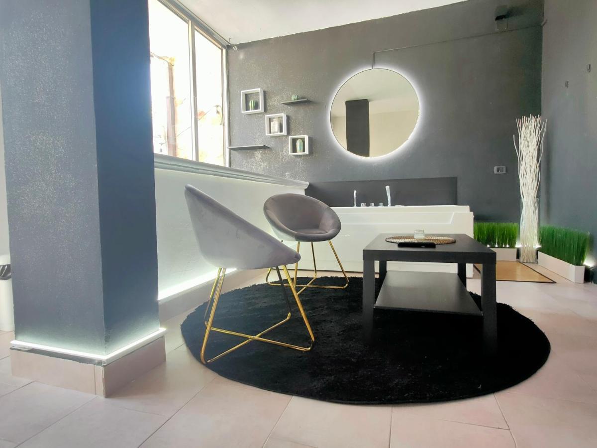 Central Wellness Suite บารี ภายนอก รูปภาพ