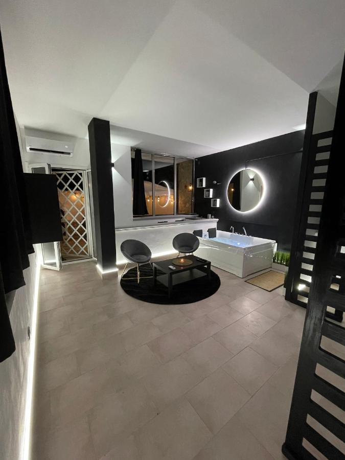 Central Wellness Suite บารี ภายนอก รูปภาพ